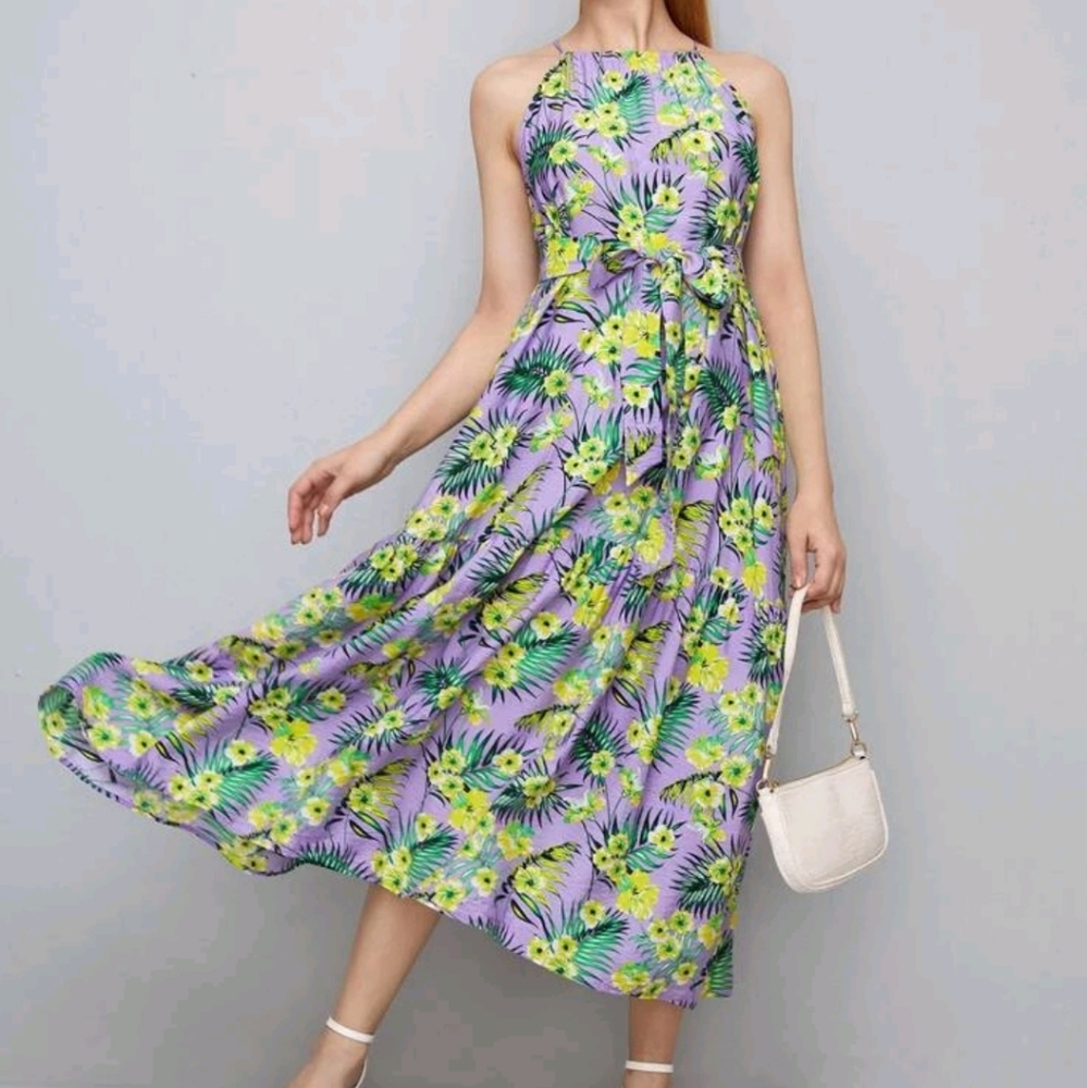 🌺💐Beautiful Tropical Lilac dress🌺💐🌺💐🌺💐🌺💐🌺💐